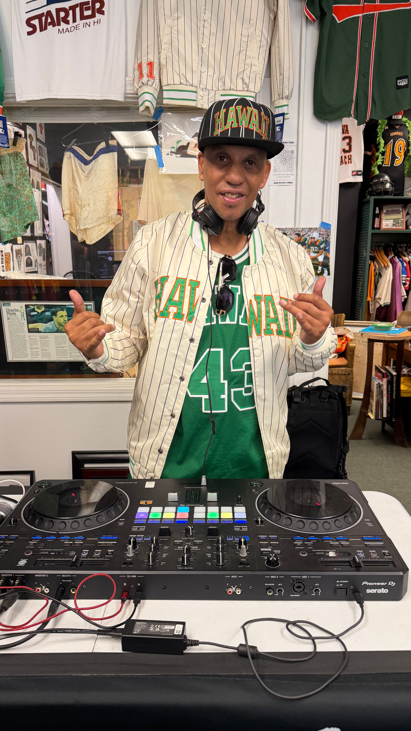 DJ Leanskee spinning in a club